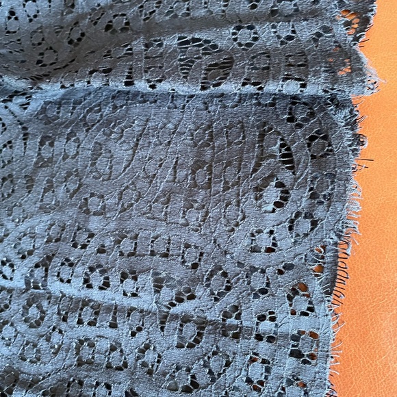 J crew navy swirling lace dress size 6 fit and flare - Picture 4 of 4